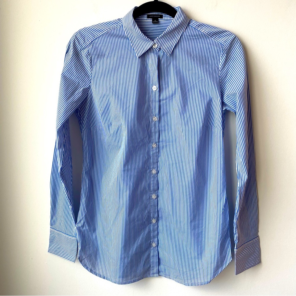 Ann Taylor The Perfect Shirt Blue Striped Long Sleeve Shirt, Size 4